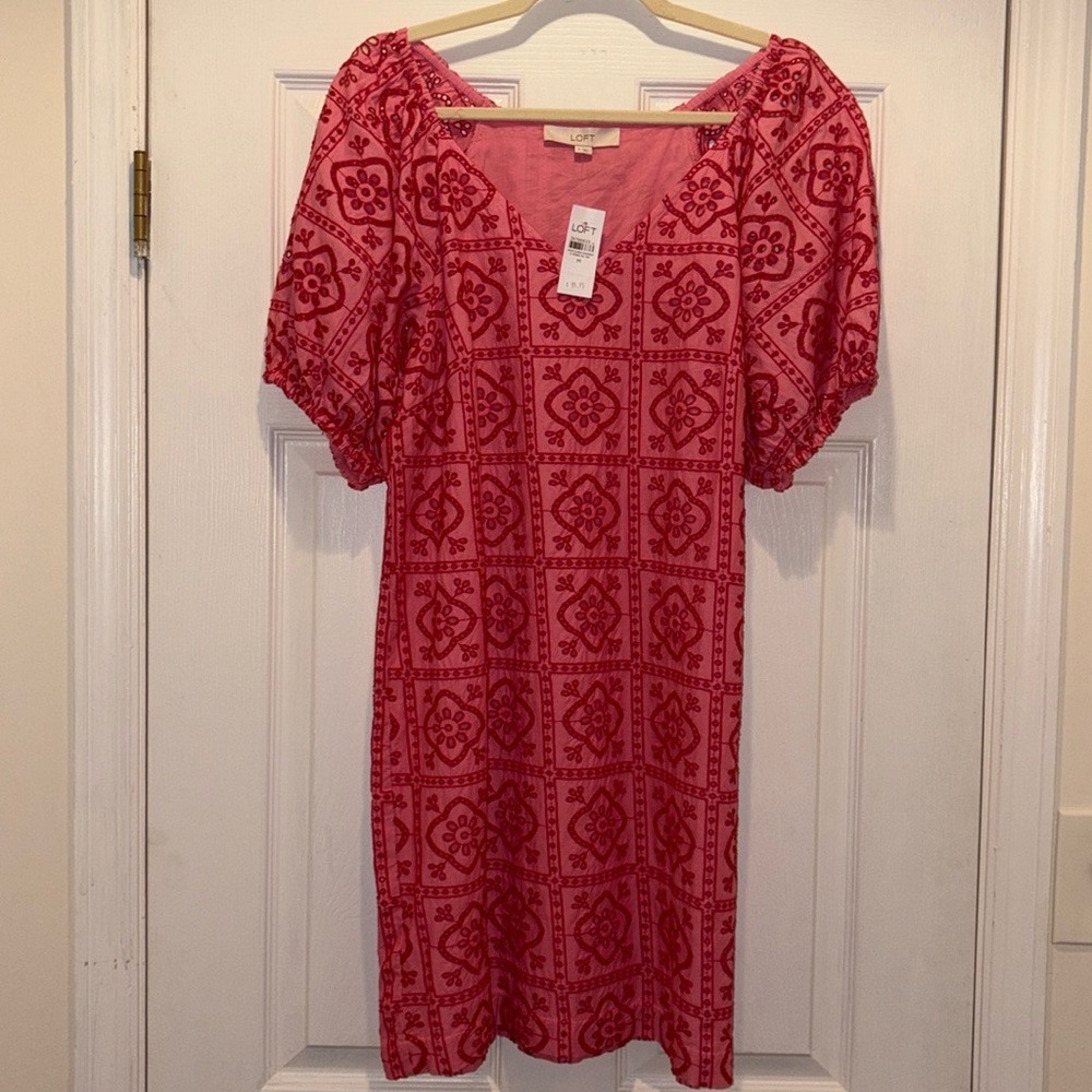 Brand New w/Tags Loft Tiled Eyelet Mini Shift Dress Pink Multi Medium - Picture 2 of 12